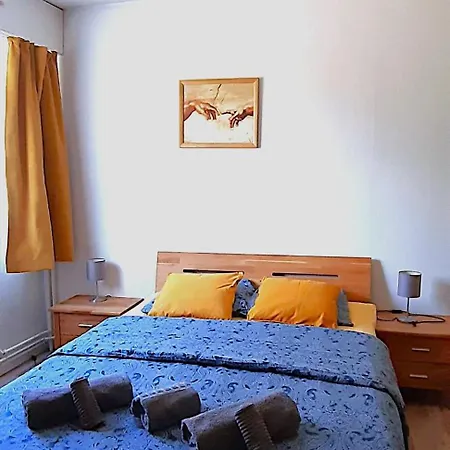Appart 28m2 Metz Canal Equipe Meuble Wifi *